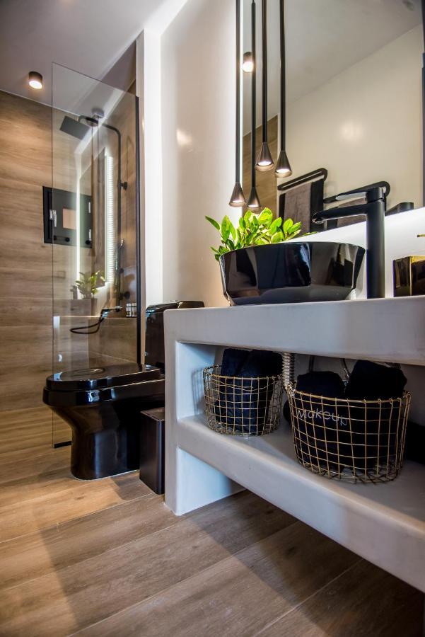 A & B Minimal Suite Ιι With Sea View In Argostoli Exterior foto